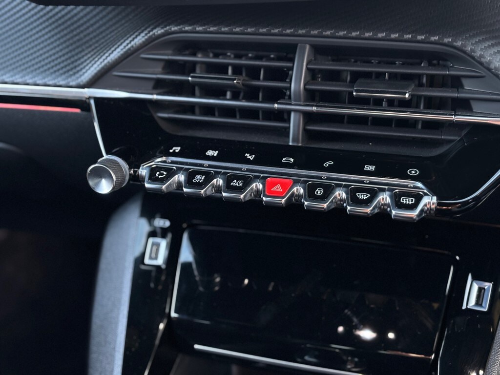 Used Peugeot 2008 2022 for sale - 77740342: Photo 22