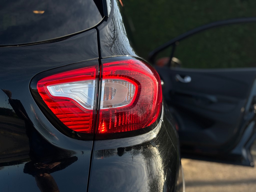 Used Renault Captur 2015 for sale - 77732838: Photo 25