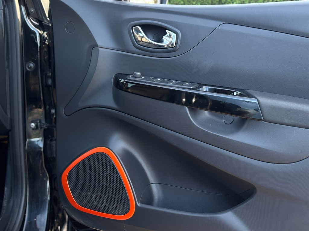 Used Renault Captur 2015 for sale - 77732838: Photo 9