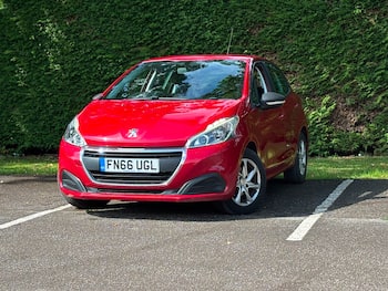 Used Peugeot 208 2016 for sale - 79583988: Photo