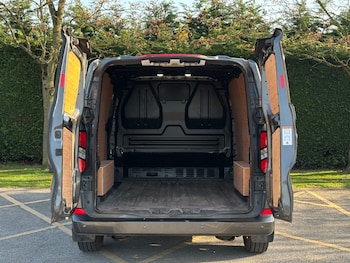 Used Ford Transit Custom 2024 for sale - 78081529: Photo