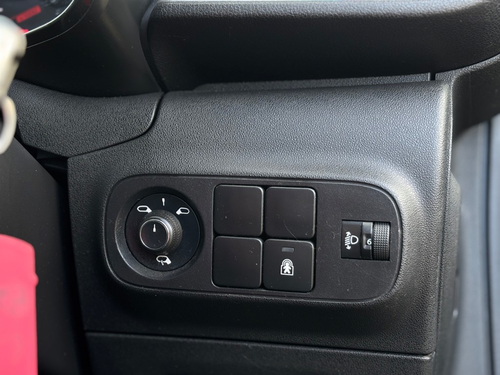 Used Citroen C3 2021 for sale - 77833810: Photo 11