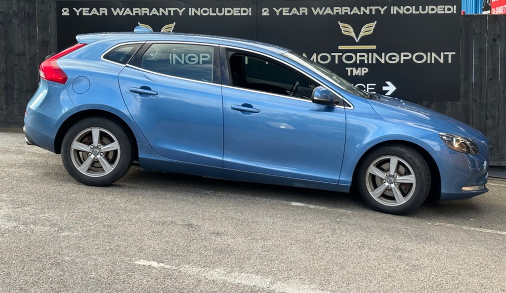 Used Volvo V40 2015 for sale - 76355288: Photo 4