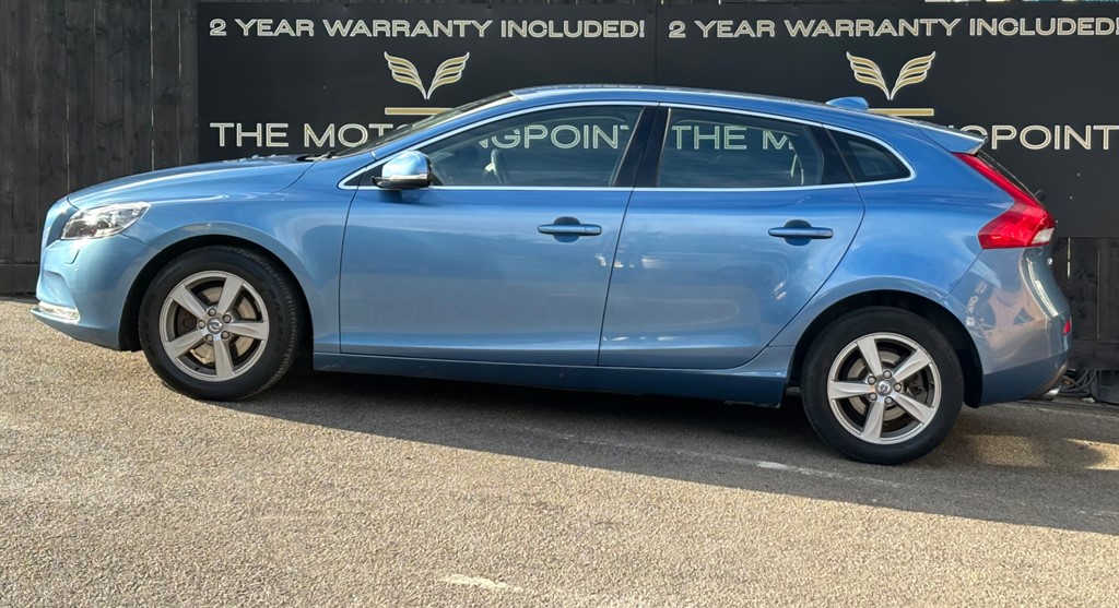 Used Volvo V40 2015 for sale - 76355288: Photo 5