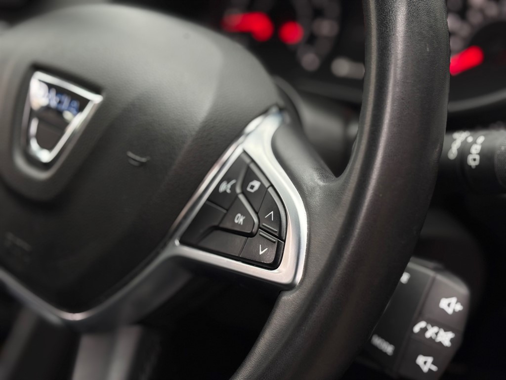 Used Dacia Sandero Stepway 2021 for sale - 77225448: Photo 10