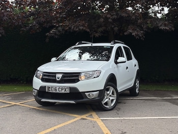 Used Dacia Sandero Stepway 2016 for sale - 78656892: Photo