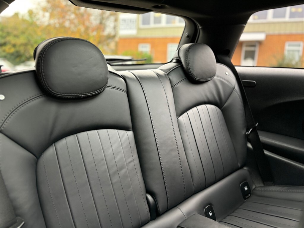 Used MINI Cooper 2023 for sale - 76322128: Photo 28