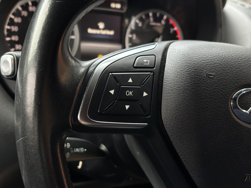 Used Infiniti Q30 2017 for sale - 77504628: Photo 10