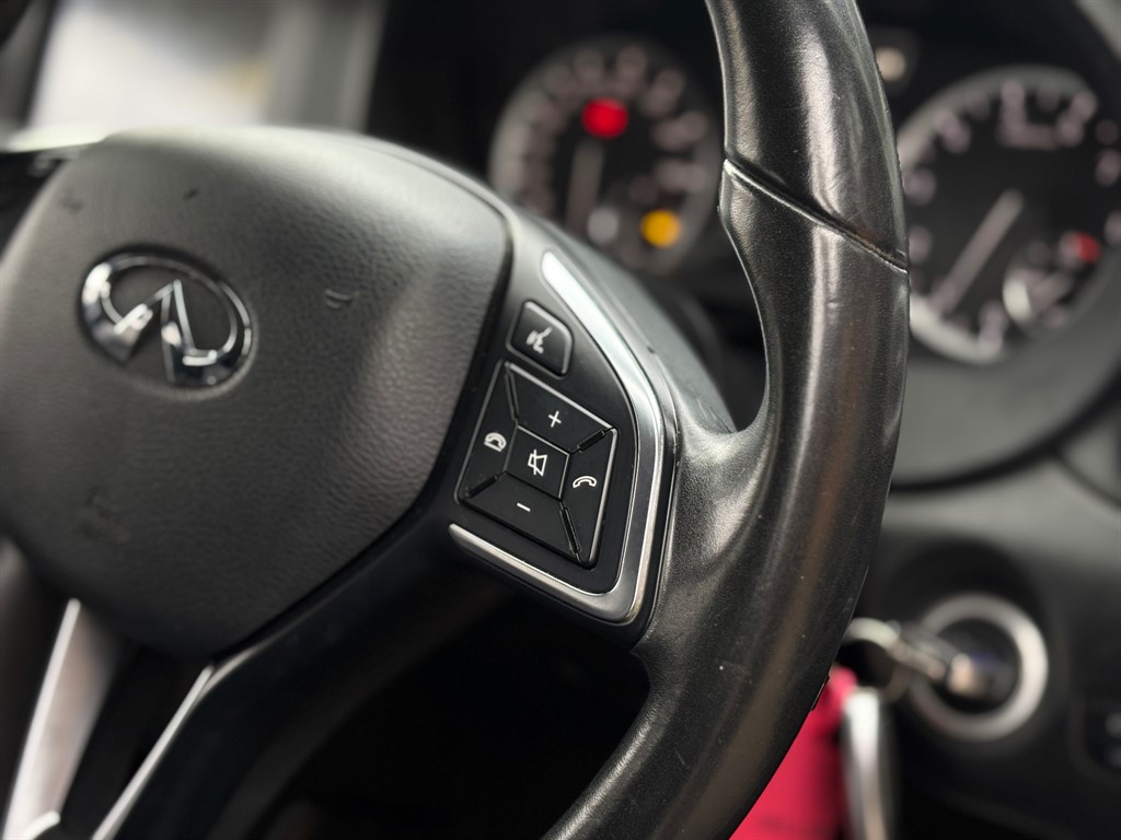 Used Infiniti Q30 2017 for sale - 77504628: Photo 11