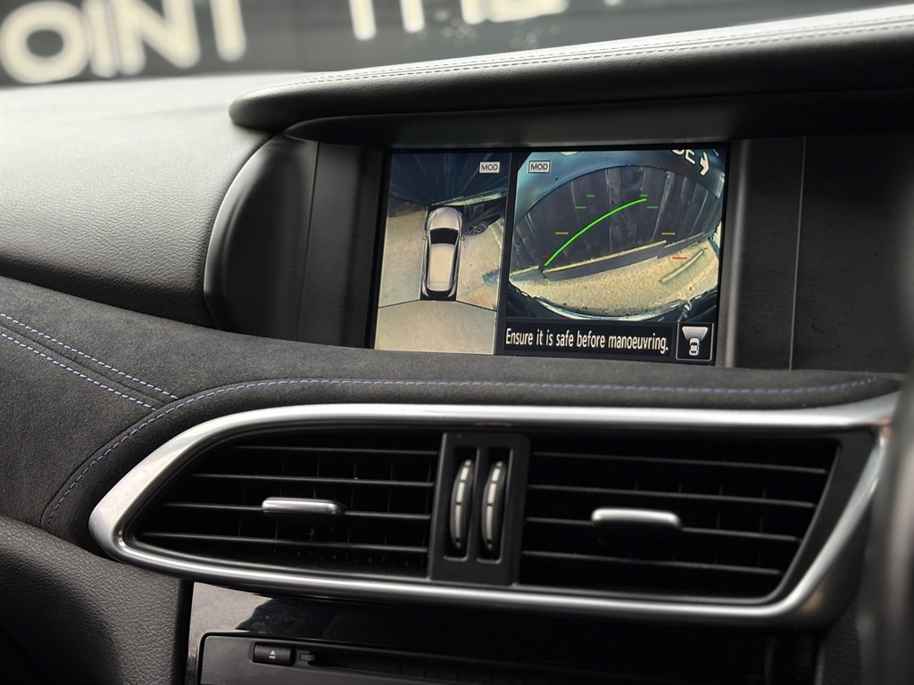 Used Infiniti Q30 2017 for sale - 77504628: Photo 15