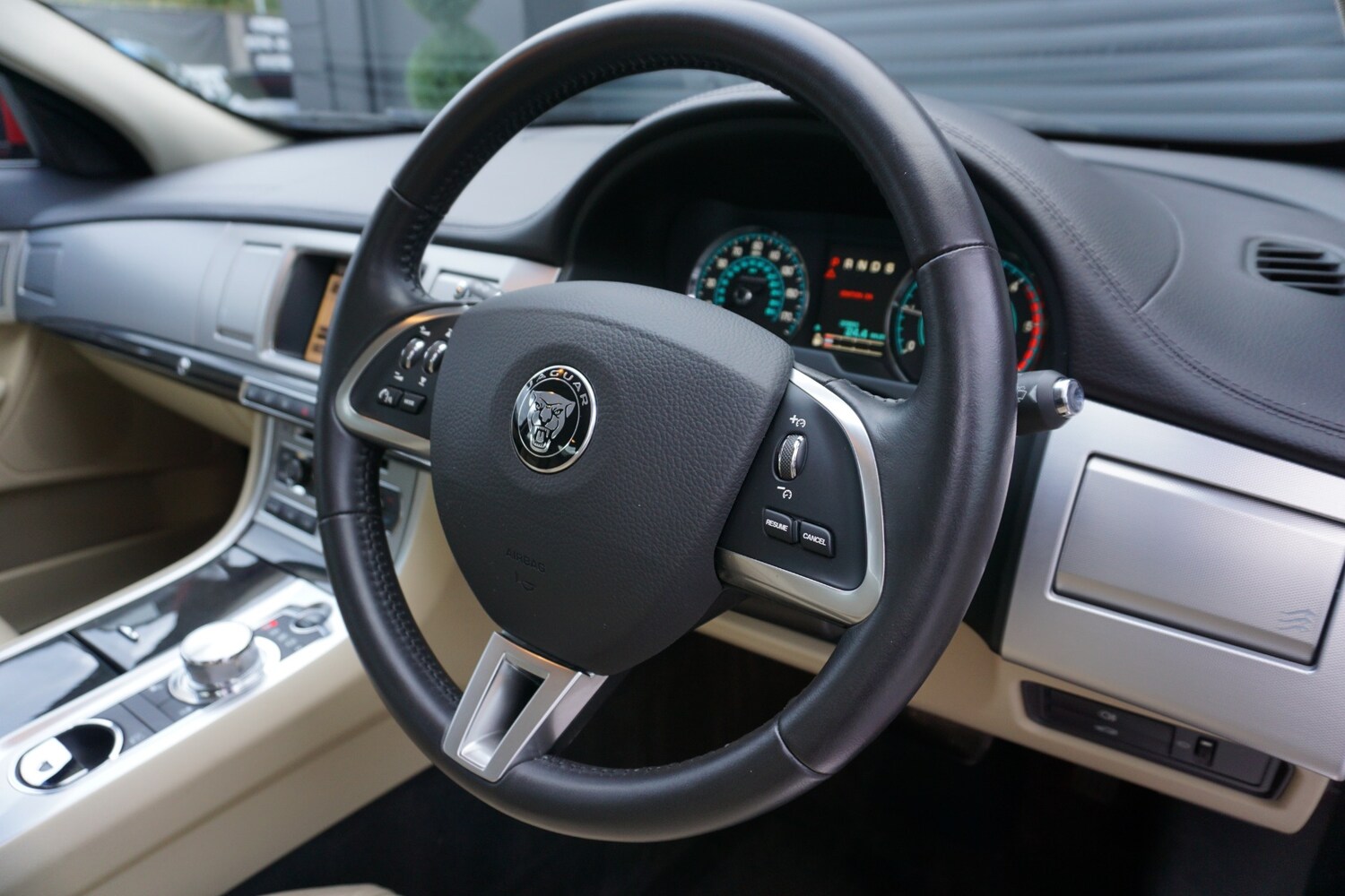 Used Jaguar XF 2015 for sale - 76017414: Photo 15