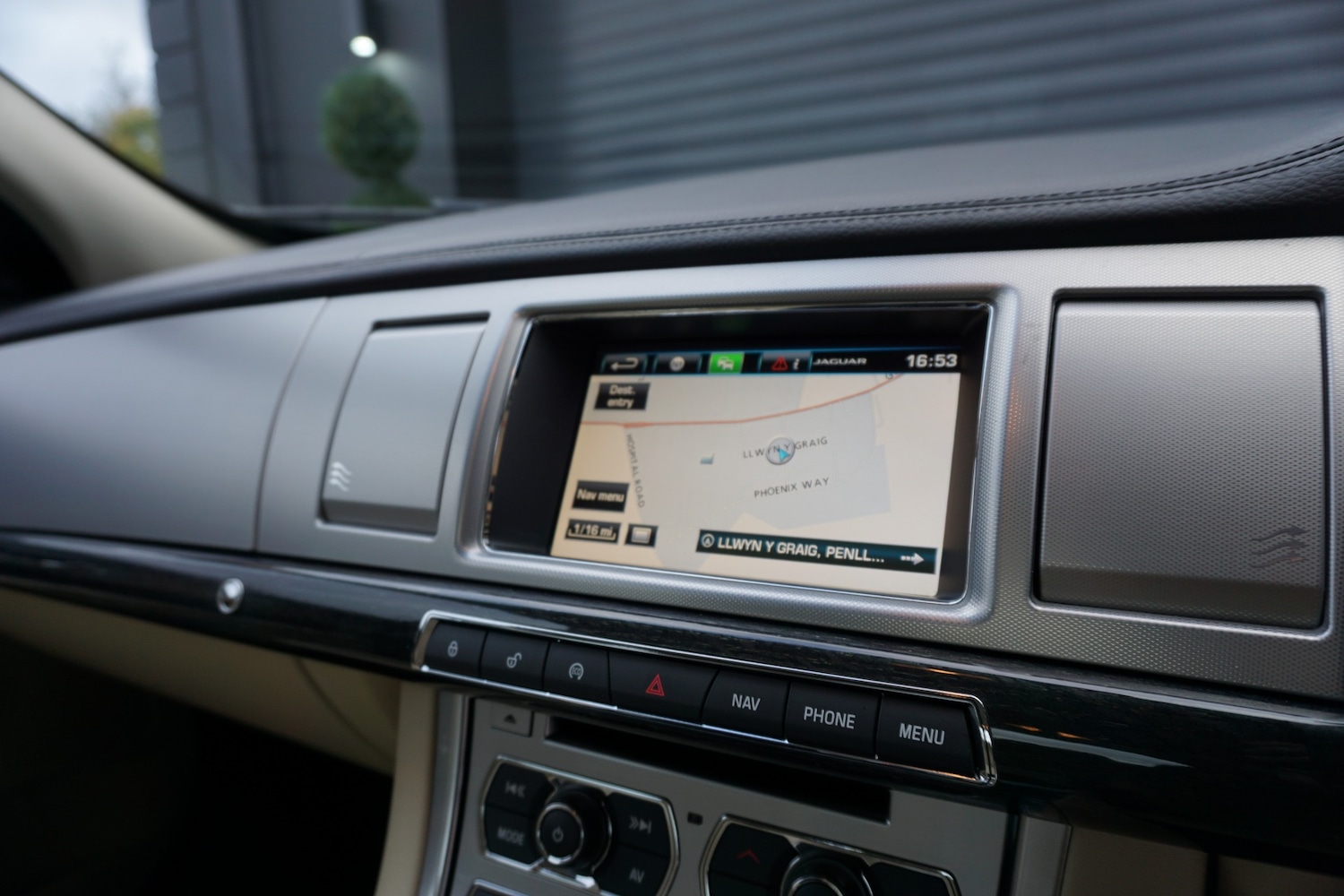 Used Jaguar XF 2015 for sale - 76017414: Photo 16