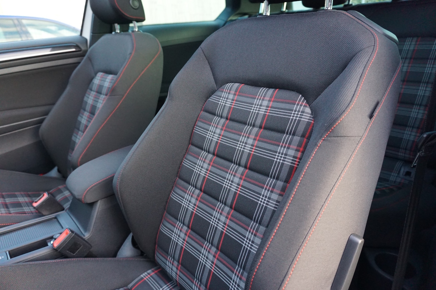 Used Volkswagen Golf 2016 for sale - 76767408: Photo 10