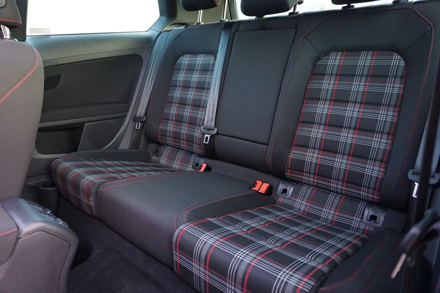 Used Volkswagen Golf 2016 for sale - 76767408: Photo 11