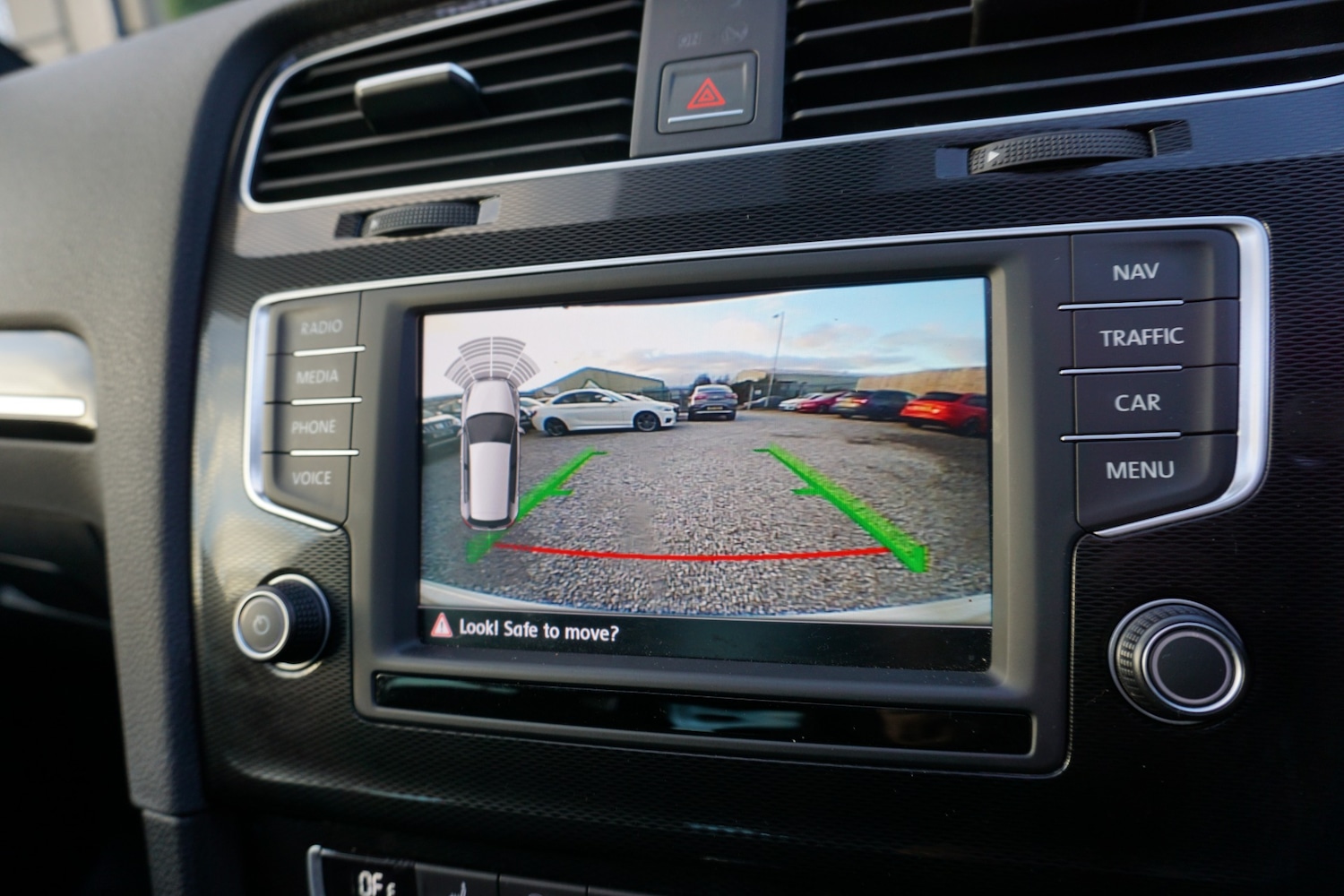 Used Volkswagen Golf 2016 for sale - 76767408: Photo 14