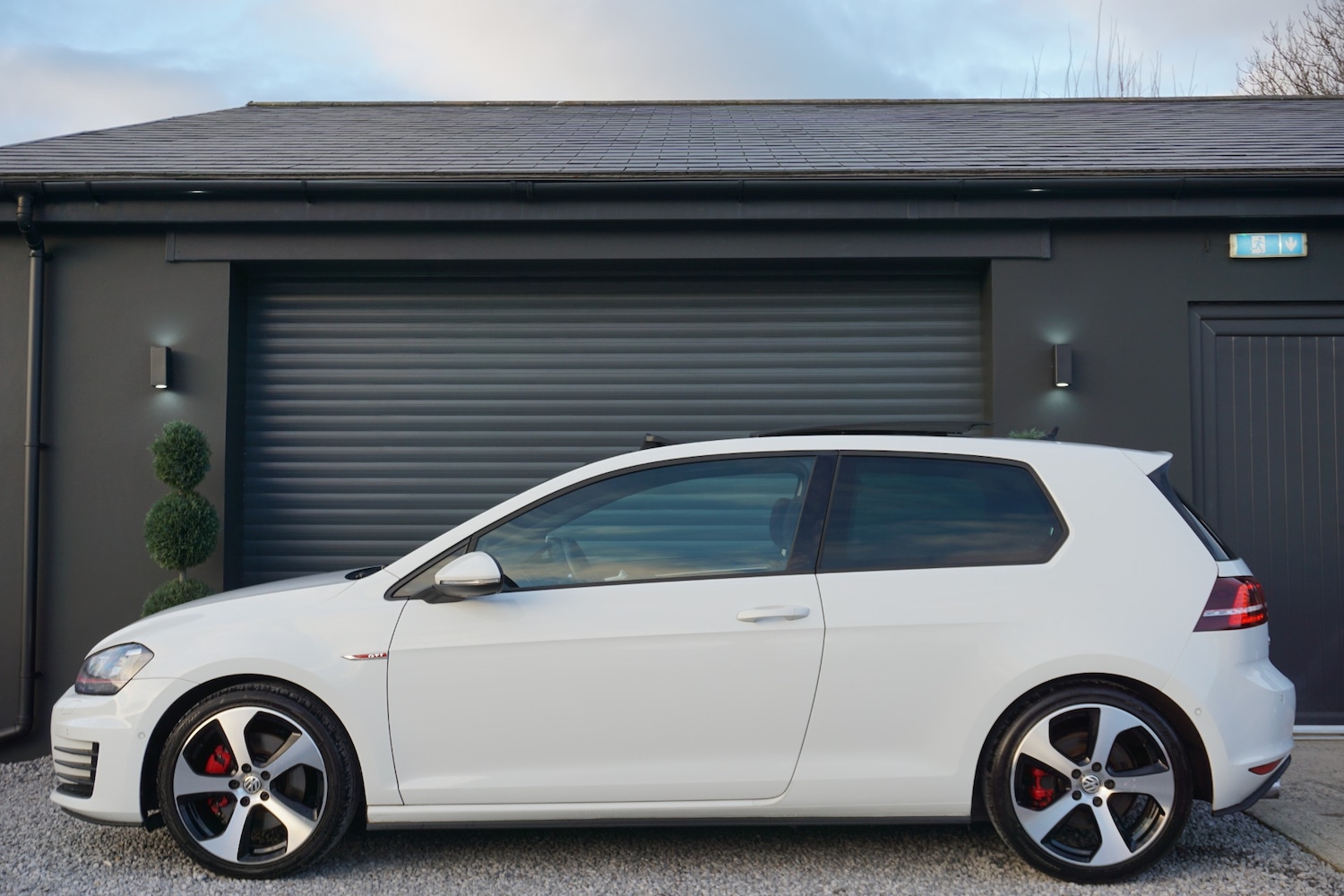 Used Volkswagen Golf 2016 for sale - 76767408: Photo 6