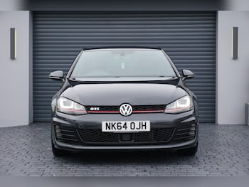 Used Volkswagen Golf 2014 for sale - 77897754: Photo