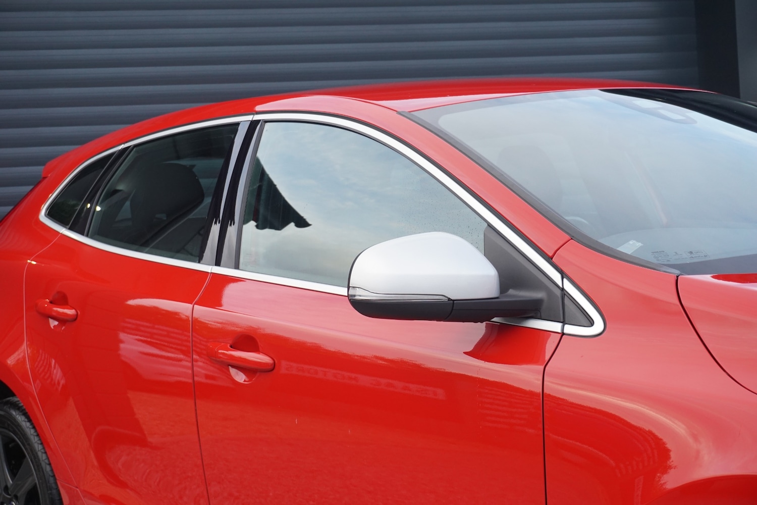 Used Volvo V40 2015 for sale - 75984995: Photo 20