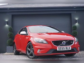 Used Volvo V40 2015 for sale - 75984995: Photo