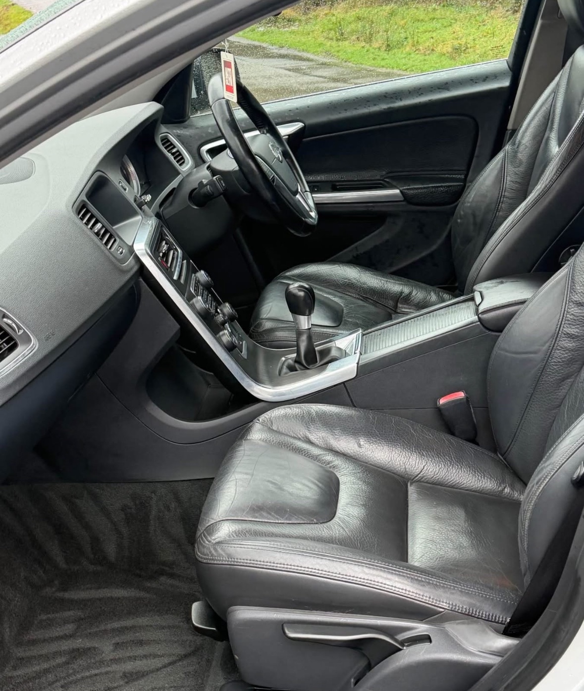 Used Volvo V60 2011 for sale - 77980791: Photo 11