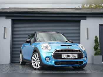 Used MINI Hatch 2018 for sale - 79373099: Photo