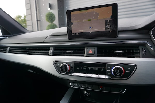 Used Audi A4 2017 for sale - 75550517: Photo 15