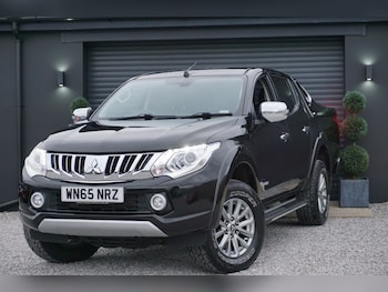 Used Mitsubishi L200 2015 for sale - 76017447: Photo