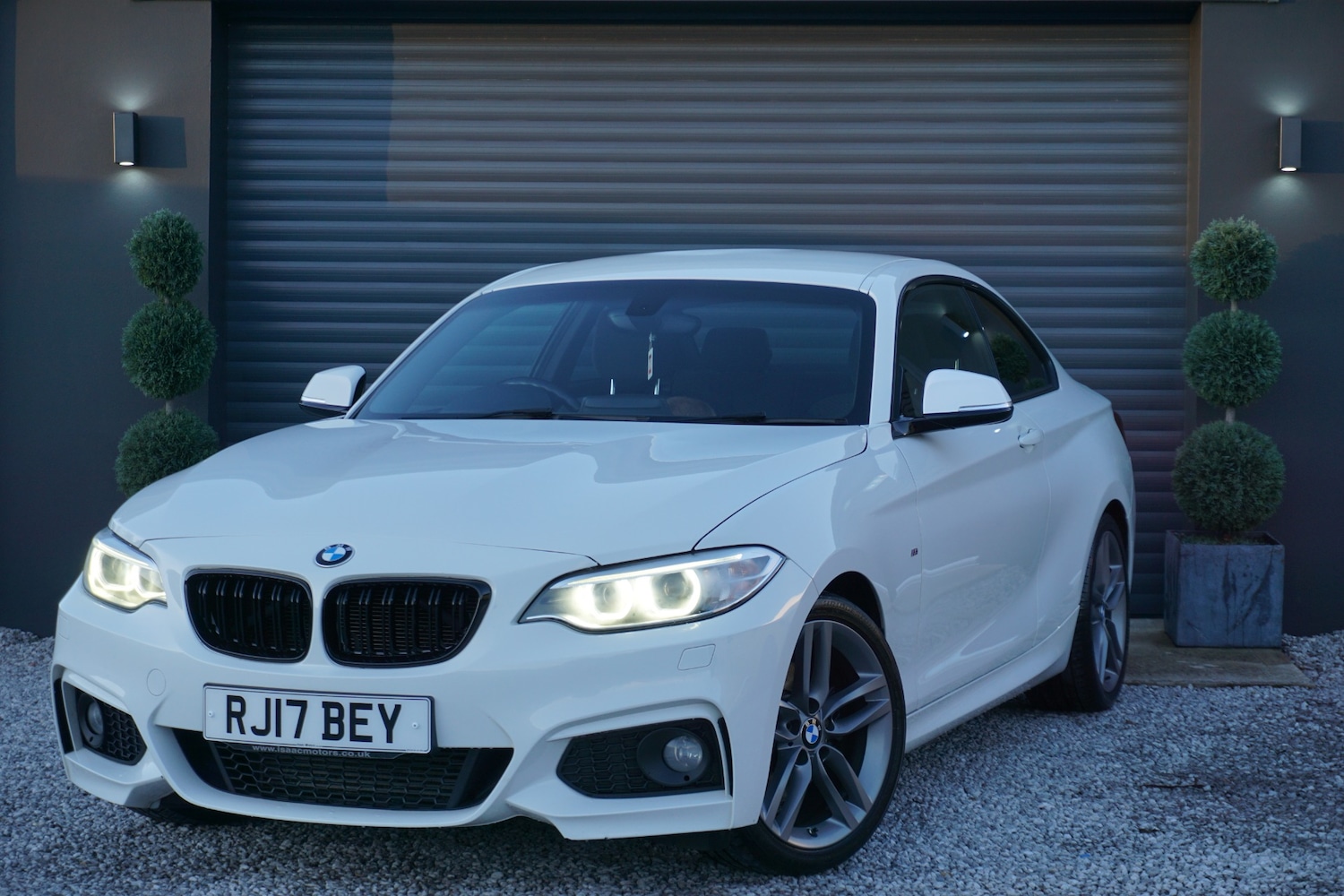 Used BMW 2 Series 2017 for sale - 76557245: Photo 4