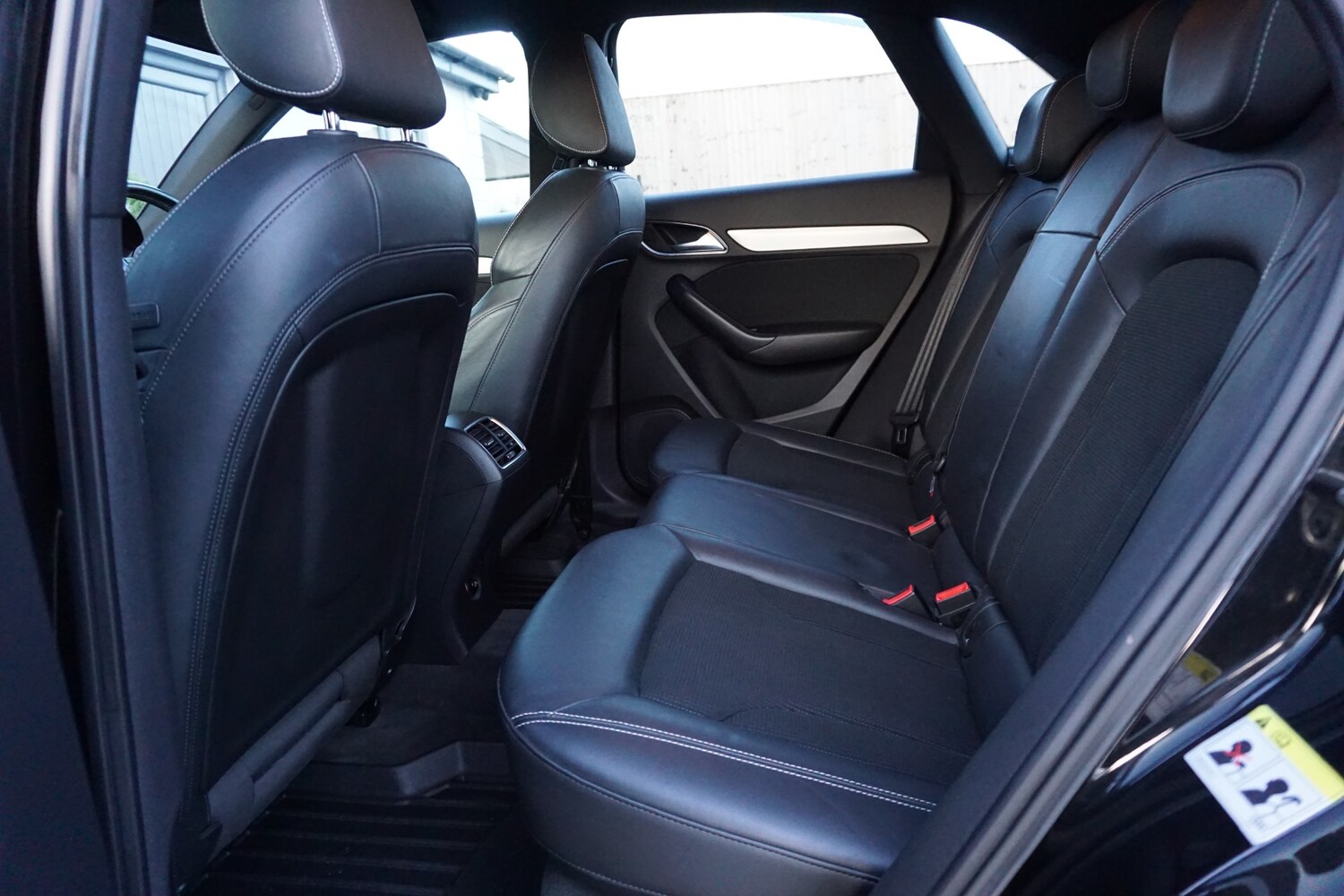 Used Audi Q3 2015 for sale - 78169376: Photo 12