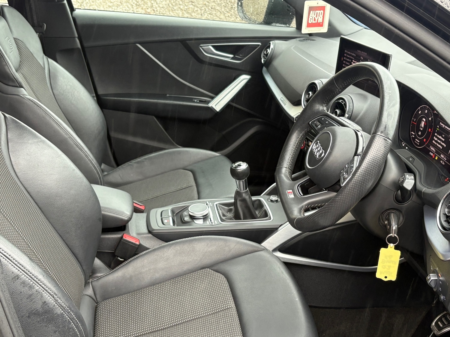 Used Audi Q2 2017 for sale - 77319110: Photo 2