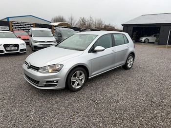 Used Volkswagen Golf 2016 for sale - 77465919: Photo