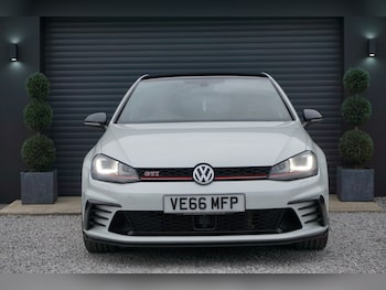 Used Volkswagen Golf 2017 for sale - 75695044: Photo 3