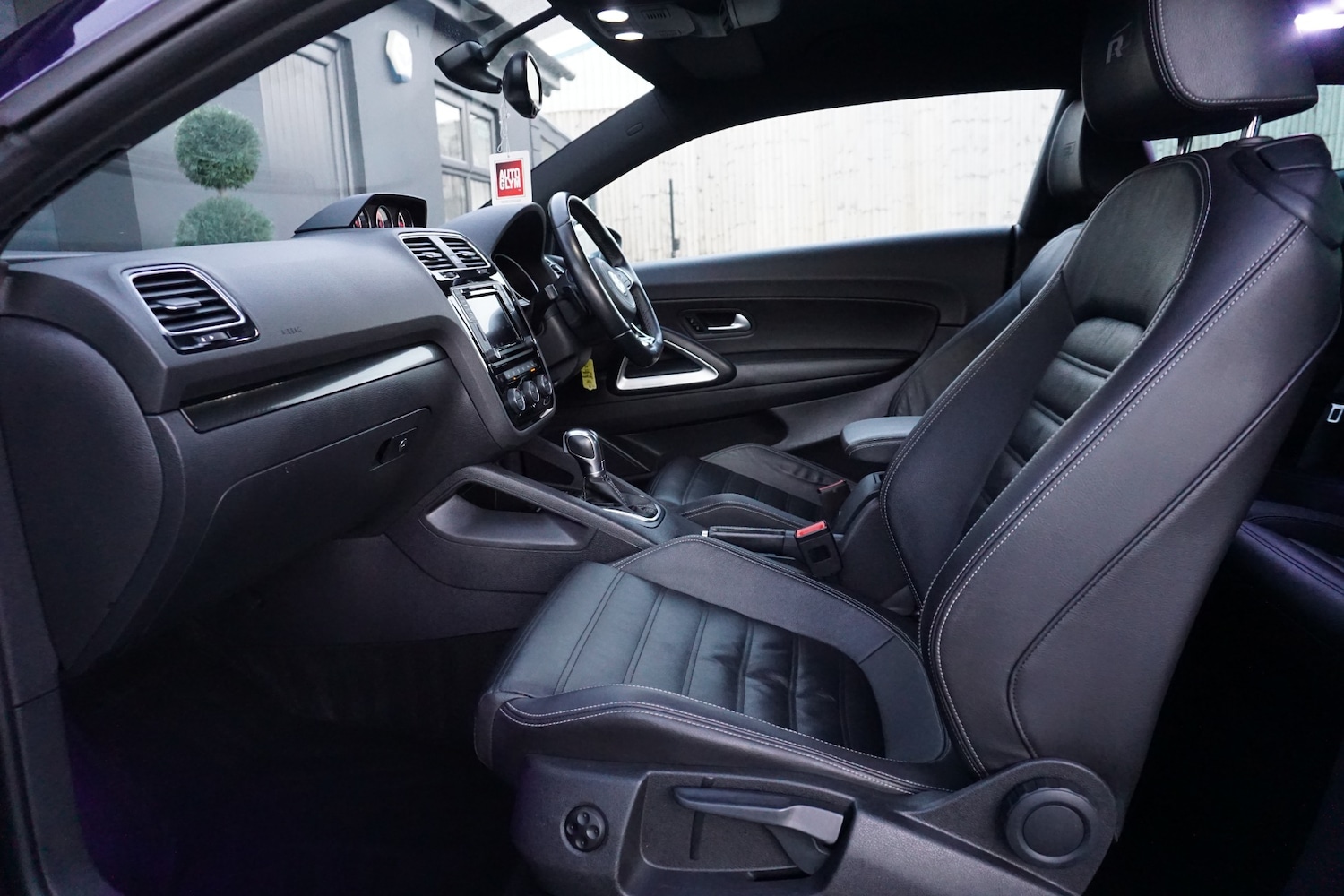 Used Volkswagen Scirocco 2017 for sale - 76767414: Photo 9