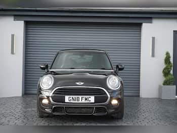 Used MINI Hatch 2018 for sale - 79679894: Photo