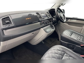 Used Volkswagen Transporter 2019 for sale - 77145561: Photo