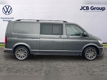 Used Volkswagen Transporter 2019 for sale - 77145561: Photo