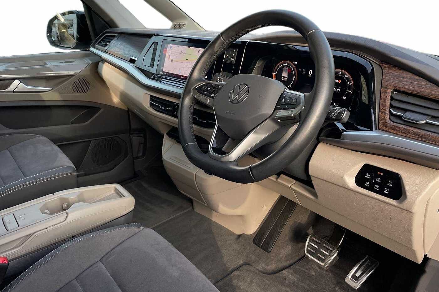 Used Volkswagen Multivan 2025 for sale - 76680325: Photo 6