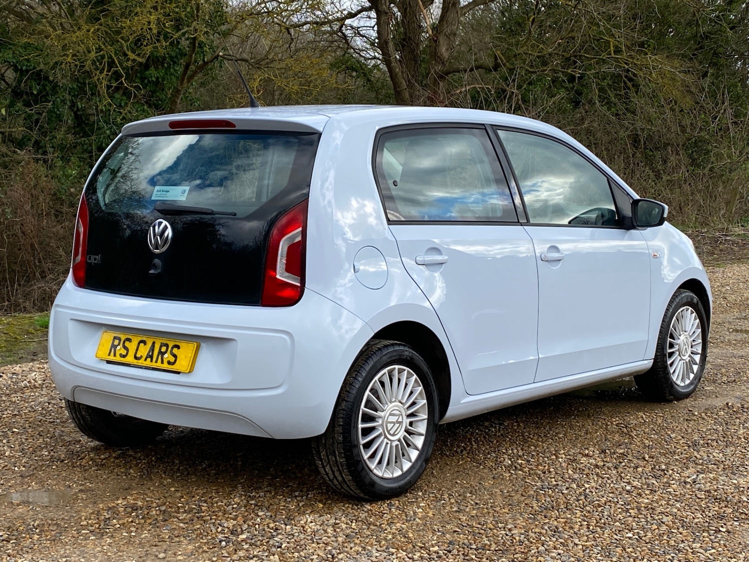 Used Volkswagen up! 2013 for sale - 77798711: Photo 4