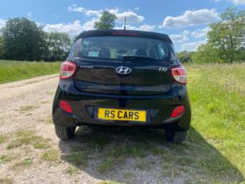 Used Hyundai i10 2015 for sale - 74872610: Photo