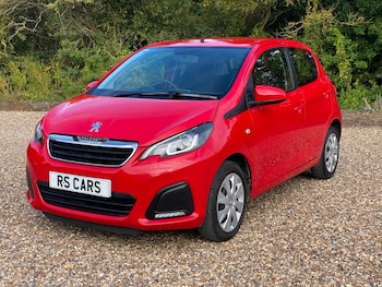 Used Peugeot 108 2016 for sale - 76184117: Photo 2