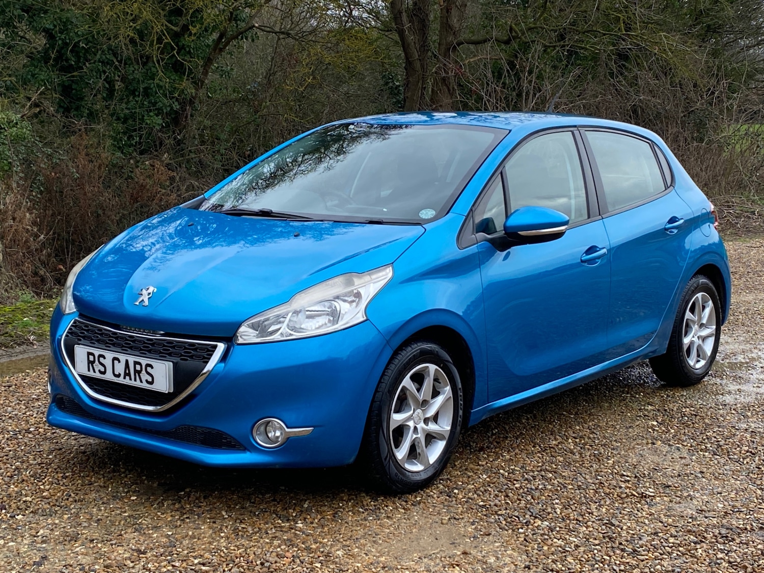 Used Peugeot 208 2012 for sale - 77410772: Photo 22