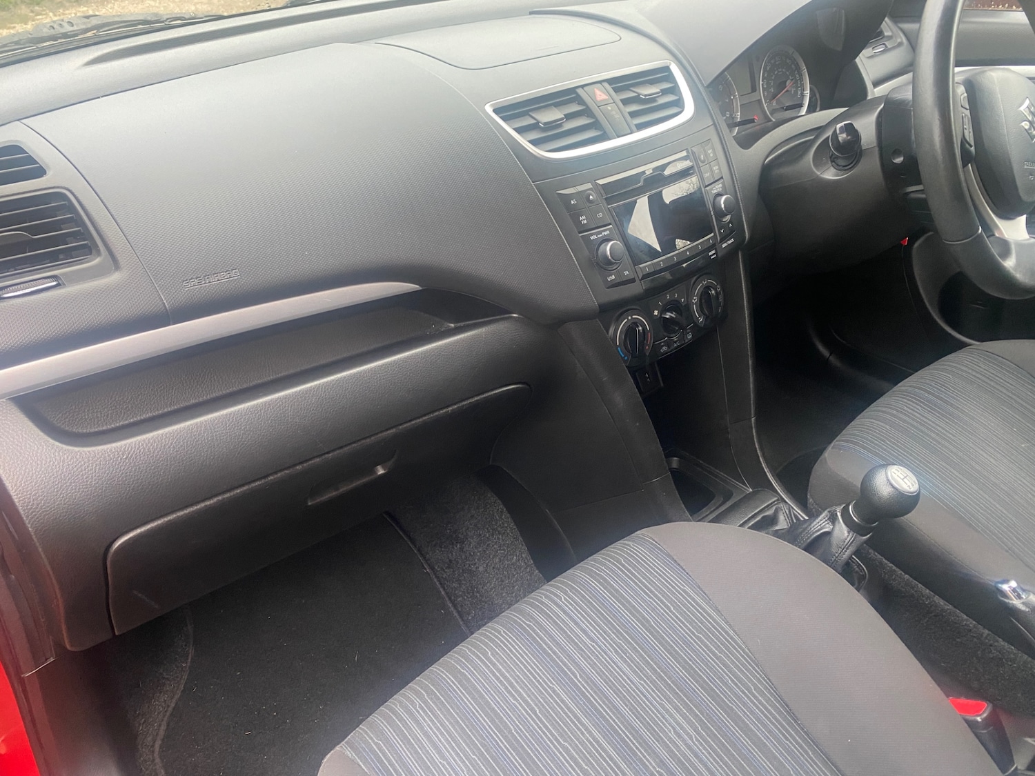 Used Suzuki Swift 2013 for sale - 76935509: Photo 11