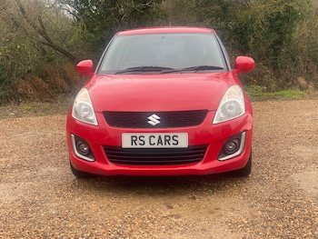 Used Suzuki Swift 2013 for sale - 76935509: Photo