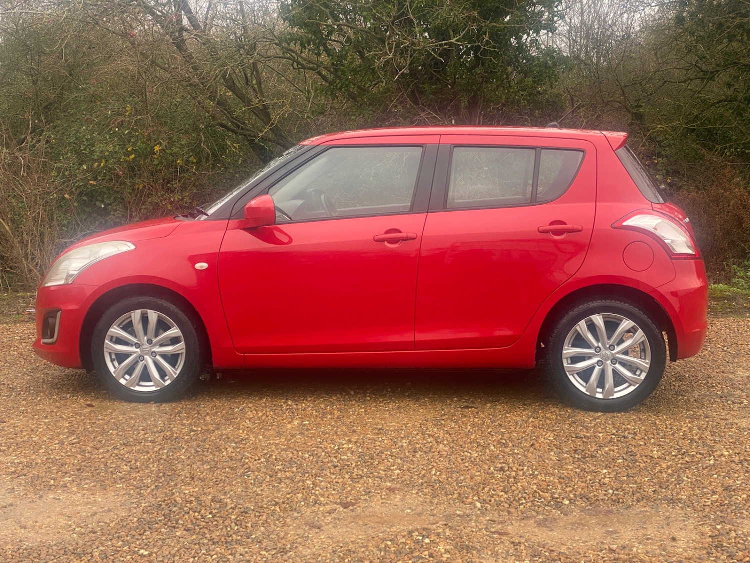 Used Suzuki Swift 2013 for sale - 76935509: Photo 7