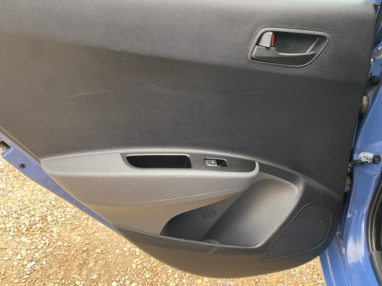 Used Hyundai i10 2017 for sale - 77798551: Photo 17