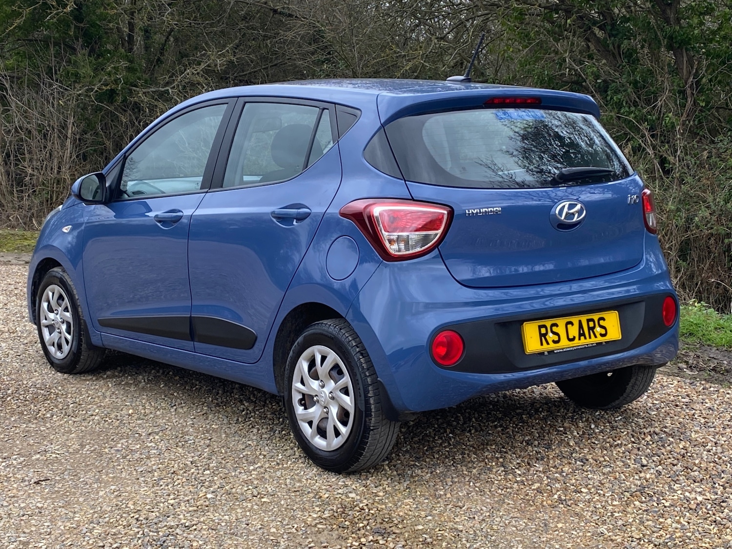 Used Hyundai i10 2017 for sale - 77798551: Photo 8