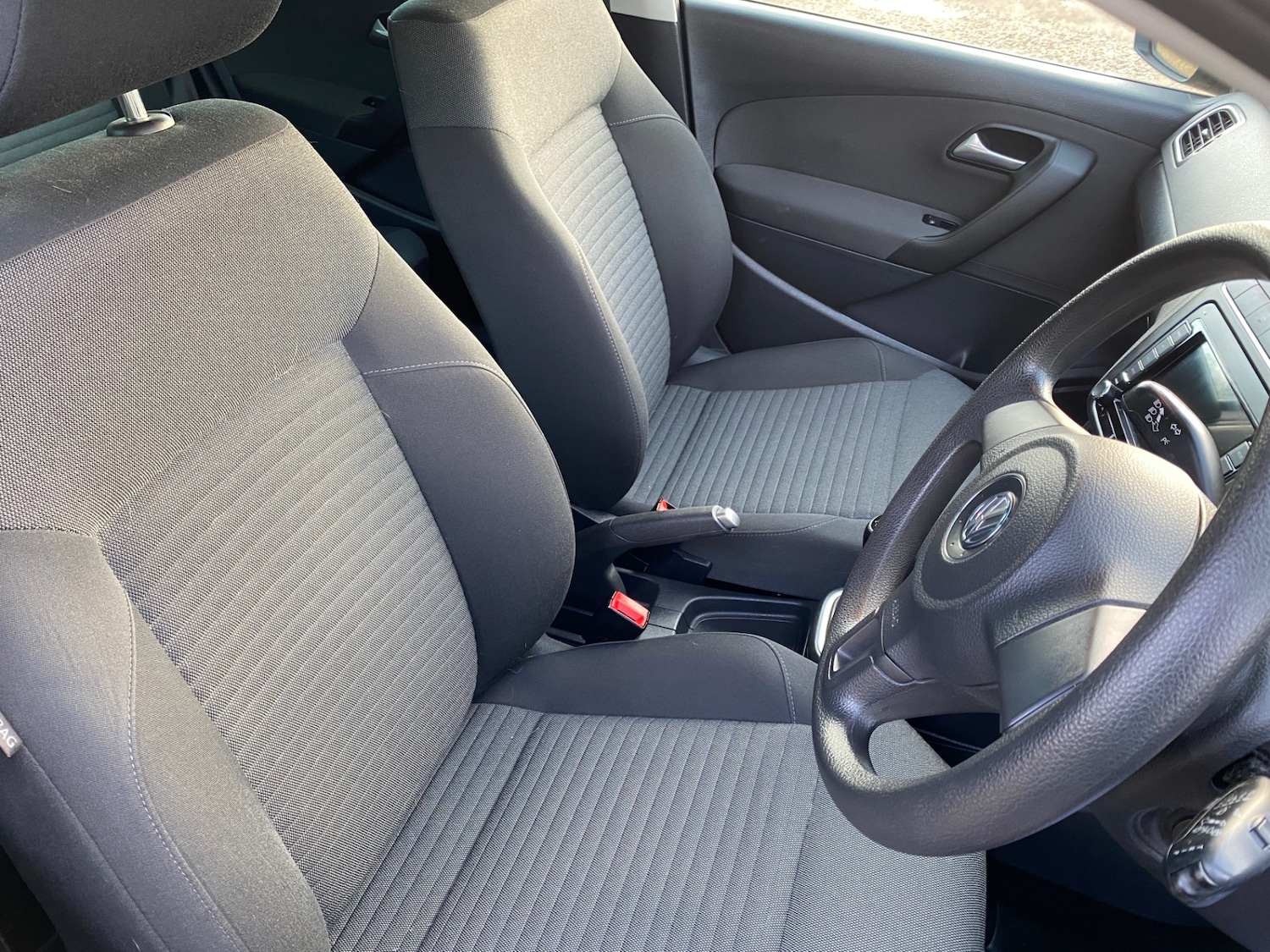 Used Volkswagen Polo 2012 for sale - 76975162: Photo 9