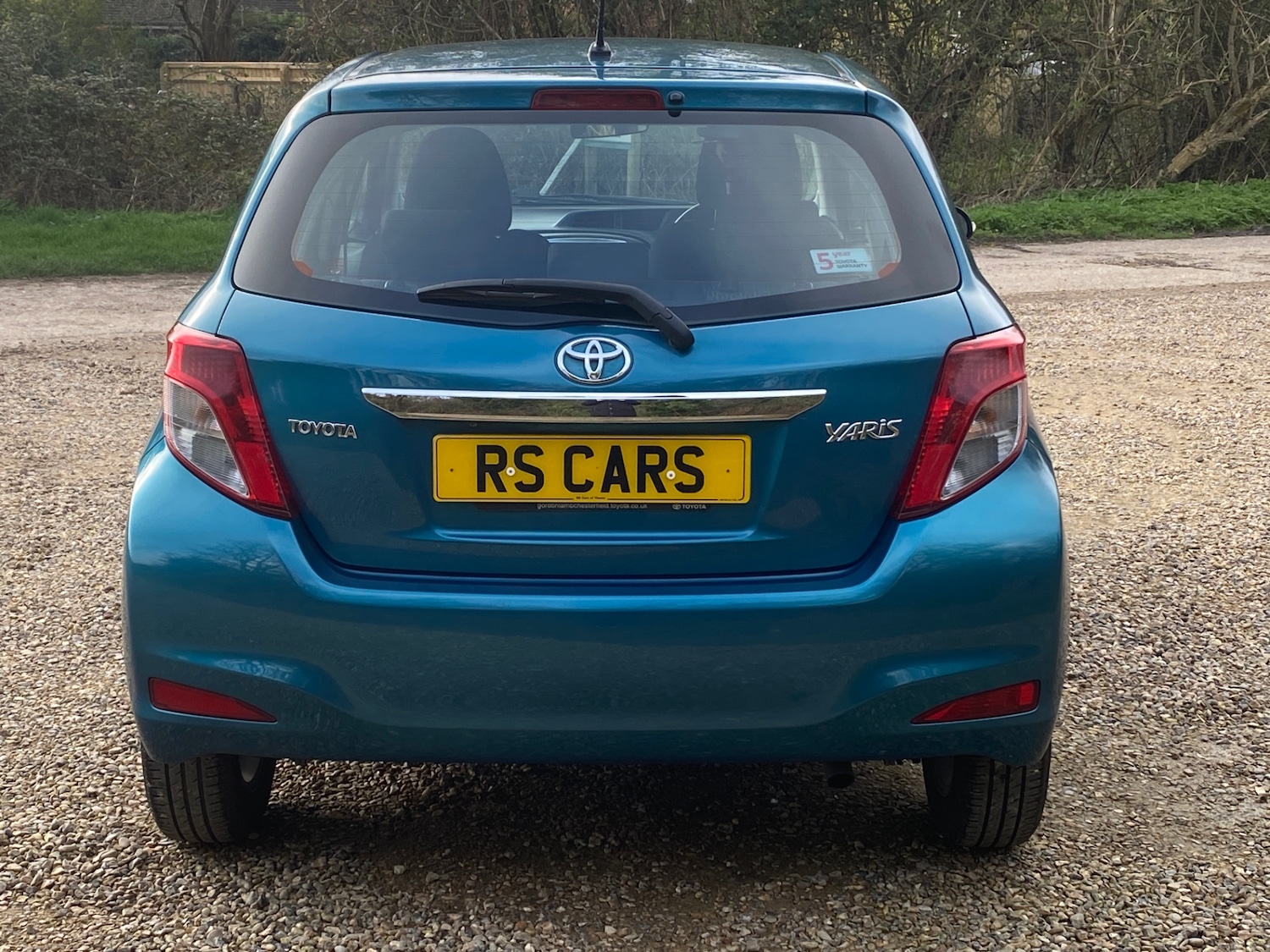 Used Toyota Yaris 2013 for sale - 77822715: Photo 4