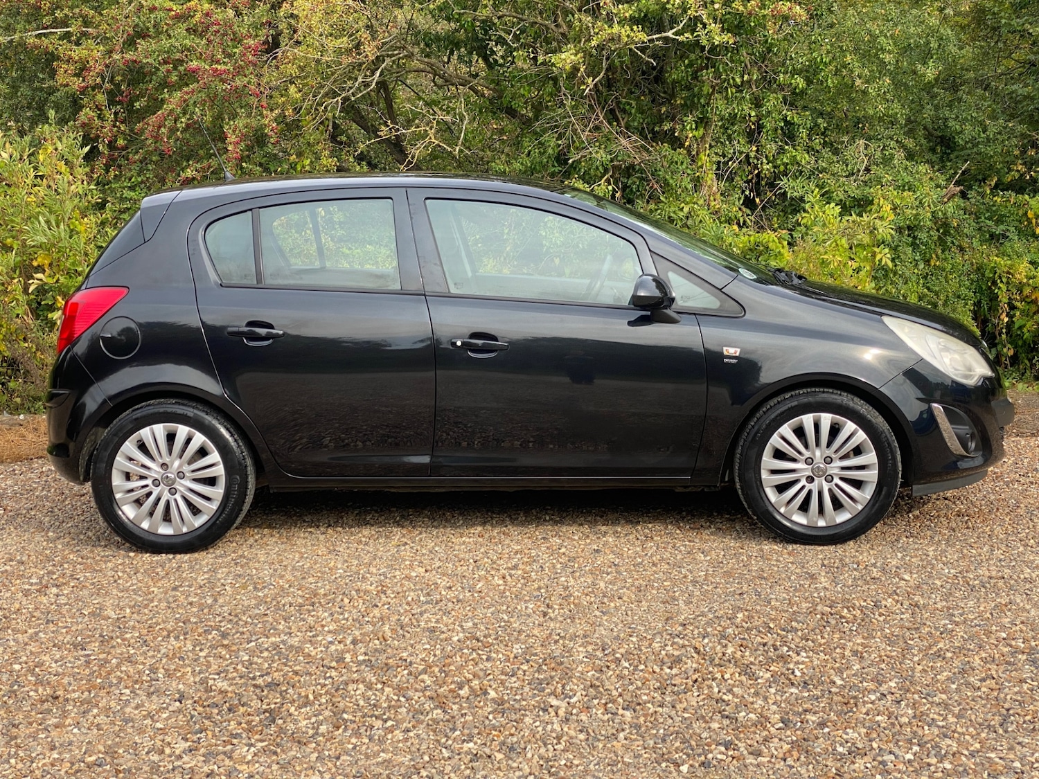 Used Vauxhall Corsa 2013 for sale - 76362513: Photo 5