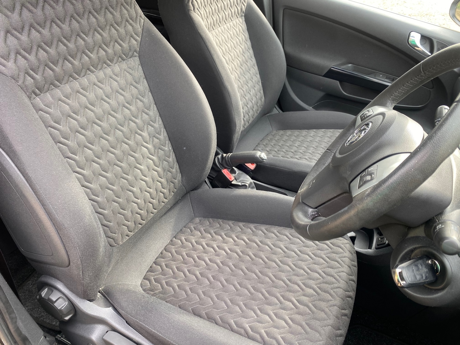 Used Vauxhall Corsa 2013 for sale - 76362513: Photo 8